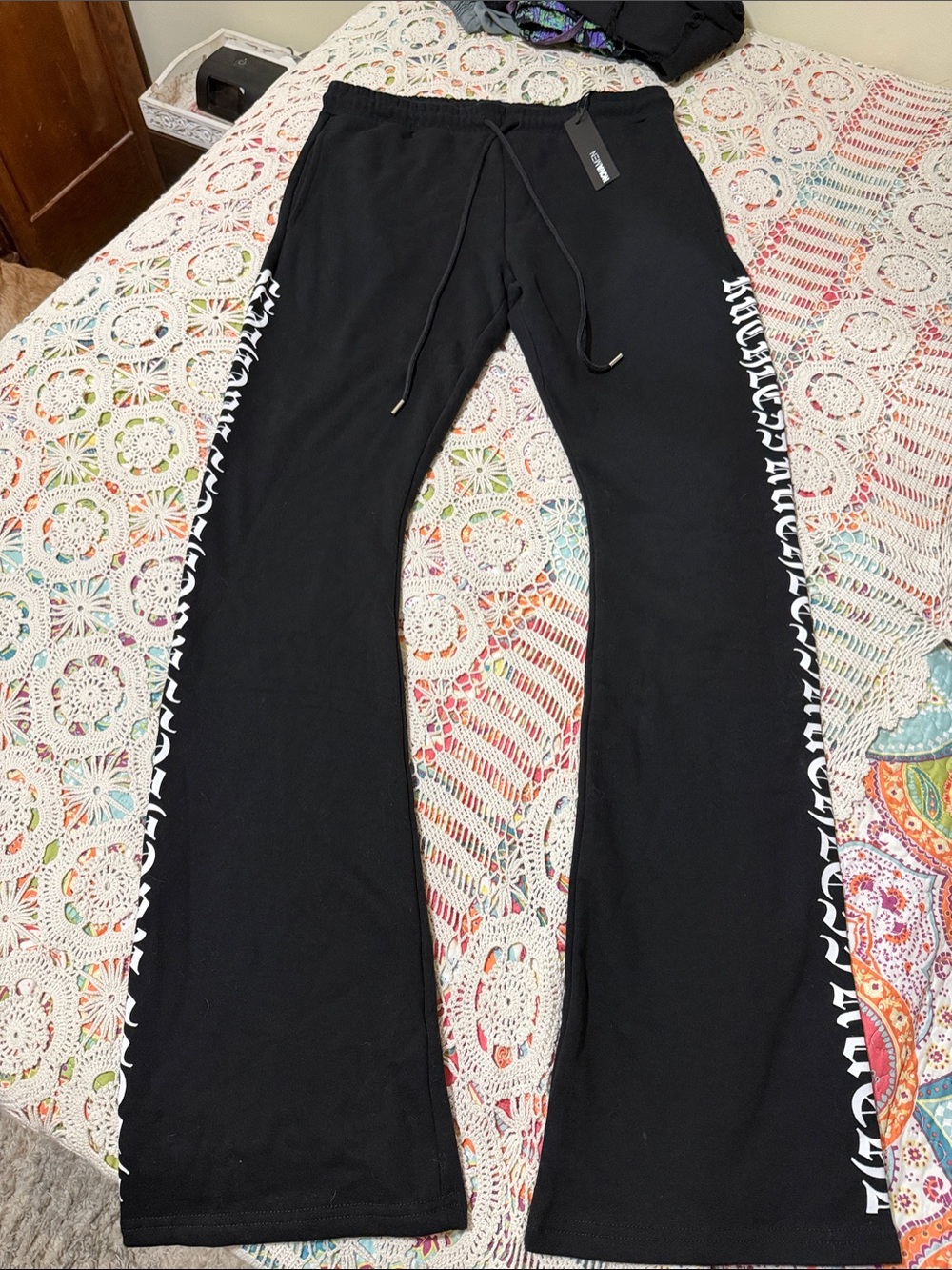 Fashion Nova Black Side-Graphic Drawstring Joggers for Men